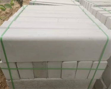 路邊石